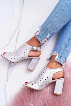 Outlet Buty damskie Vinceza Sandały Damskie Na Słupku Ażurowe z Dżetami Srebrne Hendrix