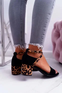 Damskie Boto Sandały Damskie Na Słupku Lu Boo Panterka Czarne Fall In Love