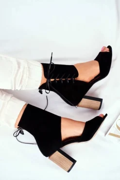 Damskie Maciejka Sandały Damskie Na Słupku Czarne Zamszowe 04122-01