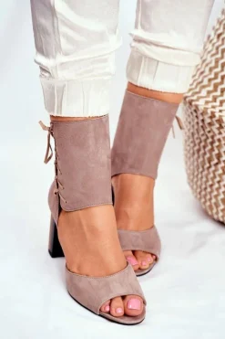 New Maciejka Sandały Damskie Na Słupku Beżowe Zamszowe 04122-04