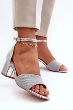 Discount Evento Sandały Damskie Na Słupku Srebrne Desvia