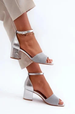 Discount Evento Sandały Damskie Na Słupku Srebrne Desvia