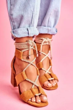 Damskie Boto Sandały Damskie Na Słupku Wiązane Zamszowe Camel Amore