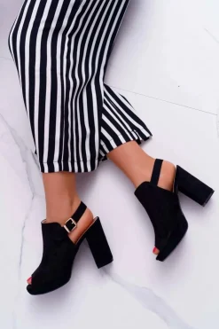 Boto Sandały Damskie Na Słupku Z Cholewką Odkryte Palce Czarne Montree