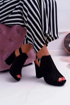 Boto Sandały Damskie Na Słupku Z Cholewką Odkryte Palce Czarne Montree