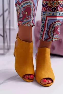 Clearance Boto Sandały Damskie Na Słupku Z Cholewką Peep Toe Żółte Esta