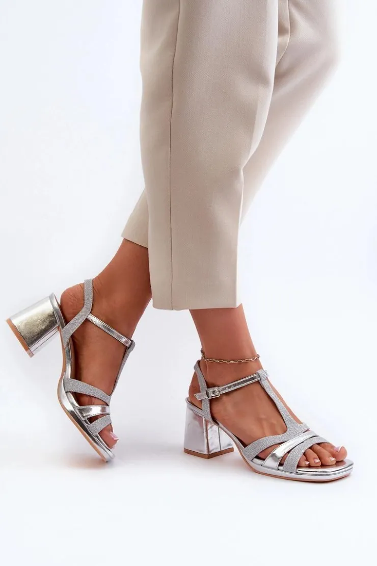 Clearance Evento Sandały Damskie Na Słupku Z Eko Skóry Srebrne Lyana Srebrny