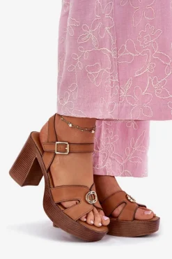 Damskie Evento Sandały Damskie Na Słupku Ze Złotą Ozdobą Camel Nusorilis