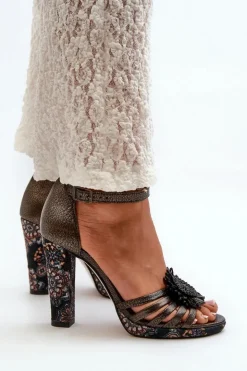 Damskie Maciejka Sandały Damskie Na Słupku Z Ozdobą 06620-20 Grafitowe