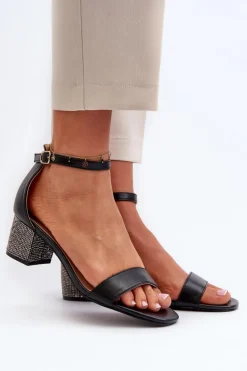 Damskie Boto Sandały Damskie Z Eko Skóry Na Zdobionym Obcasie Czarne Wiatalia