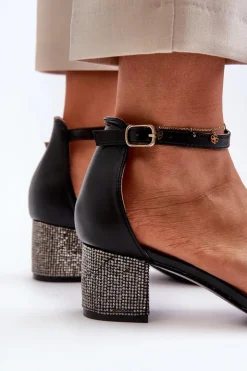Damskie Boto Sandały Damskie Z Eko Skóry Na Zdobionym Obcasie Czarne Wiatalia