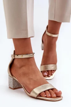 Damskie Boto Sandały Damskie Z Eko Skóry Na Zdobionym Obcasie Złote Wiatalia