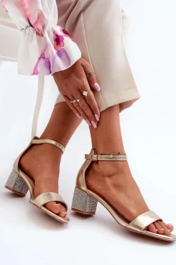 Damskie Boto Sandały Damskie Z Eko Skóry Na Zdobionym Obcasie Złote Wiatalia