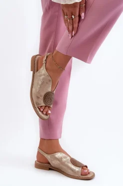 Damskie Damskie buty S.Barski Sandały Damskie Z Ozdobą Na Płaskim Obcasie S.Barski KV24-057 Złote