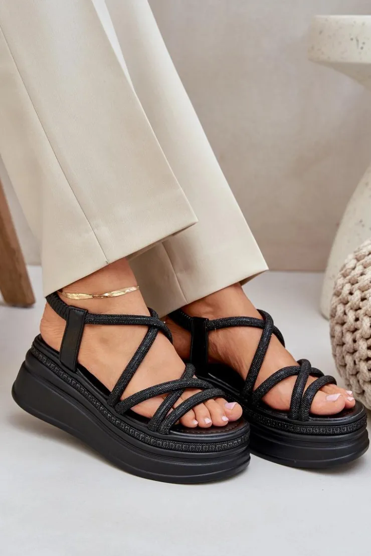 Best Boto Sandały Na Masywnej Platformie Z Przeplatającymi Się Paskami Czarne Lanathea