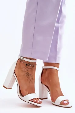 Online Boto Sandały Na Obcasie Białe Individual