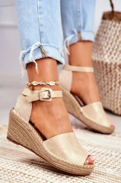 Damskie Evento Sandały Na Plecionej Koturnie Złote Maritta