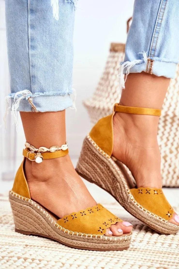 Damskie Evento Sandały Na Plecionej Koturnie Żółte Sagittarius