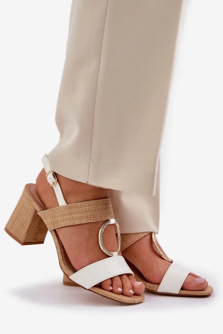Discount Boto Sandały Na Słupkowym Obcasie Biało-Beżowe Afleeria