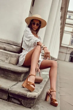 Damskie Big Star Shoes Sandały Na Słupku Big Star JJ274533 Camel