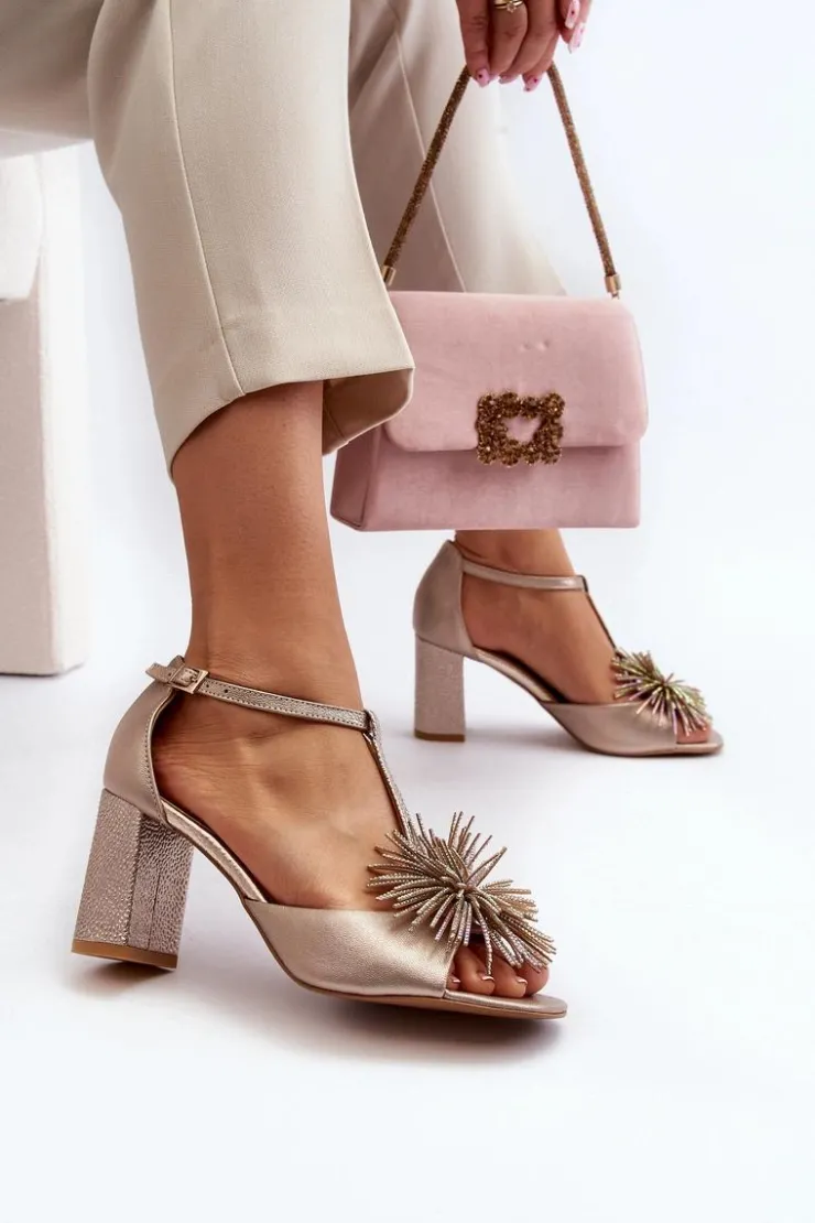 Best Laura Messi Sandały Skórzane Na Słupku Z Ozdobą 2758 Złote