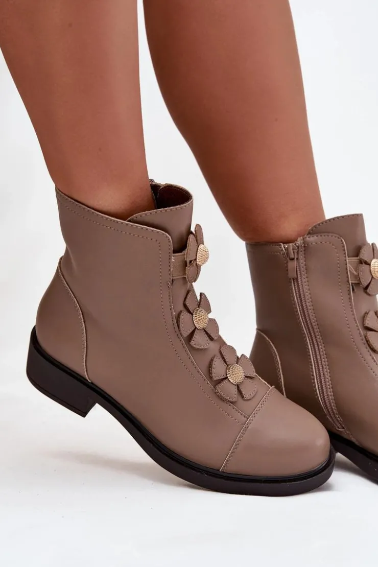 Outlet Boto Skórzane Botki Damskie Z Ozdobnymi Kwiatkami Ocieplane Beżowe Belverine Beżowy