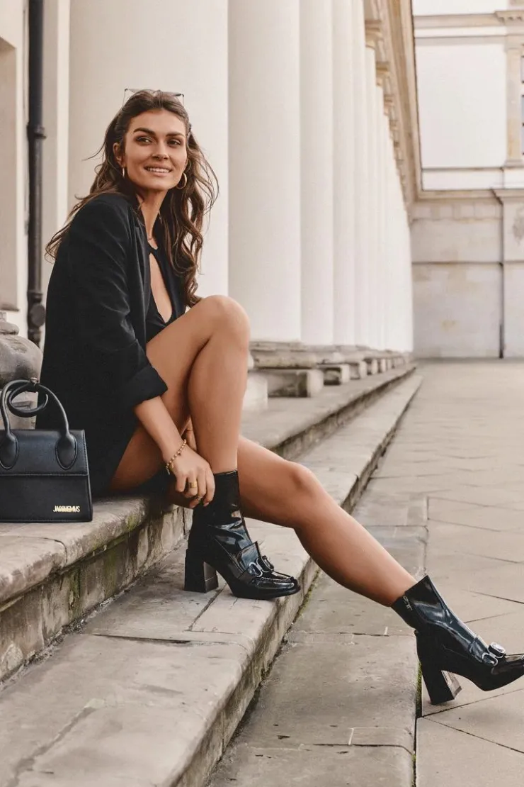 Damskie buty S.Barski Botki Zimowe Damskie|Botki Na Obcasie*Skórzane Botki Na Masywnym Obcasie Z Ozdobą S.Barski MR870-99 Czarne