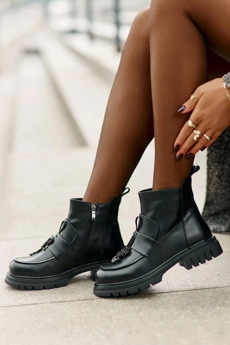 New Evento Skórzane Botki Na Płaskim Obcasie Z Ozdobą Ocieplane Czarne Asperra