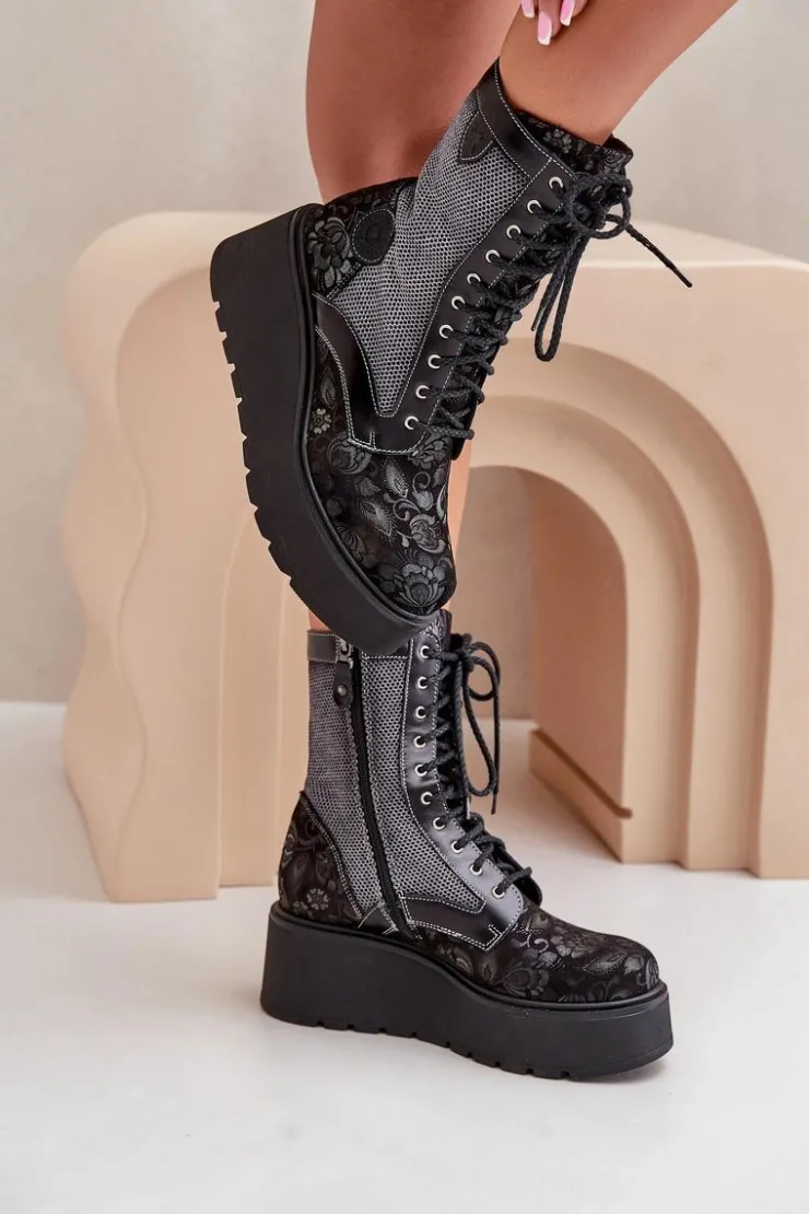 Damskie Maciejka Skórzane Botki Na Platformie I Koturnie Z Wzorzystą Cholewką 06720-01 Czarne