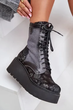 Damskie Maciejka Skórzane Botki Na Platformie I Koturnie Z Wzorzystą Cholewką 06720-01 Czarne