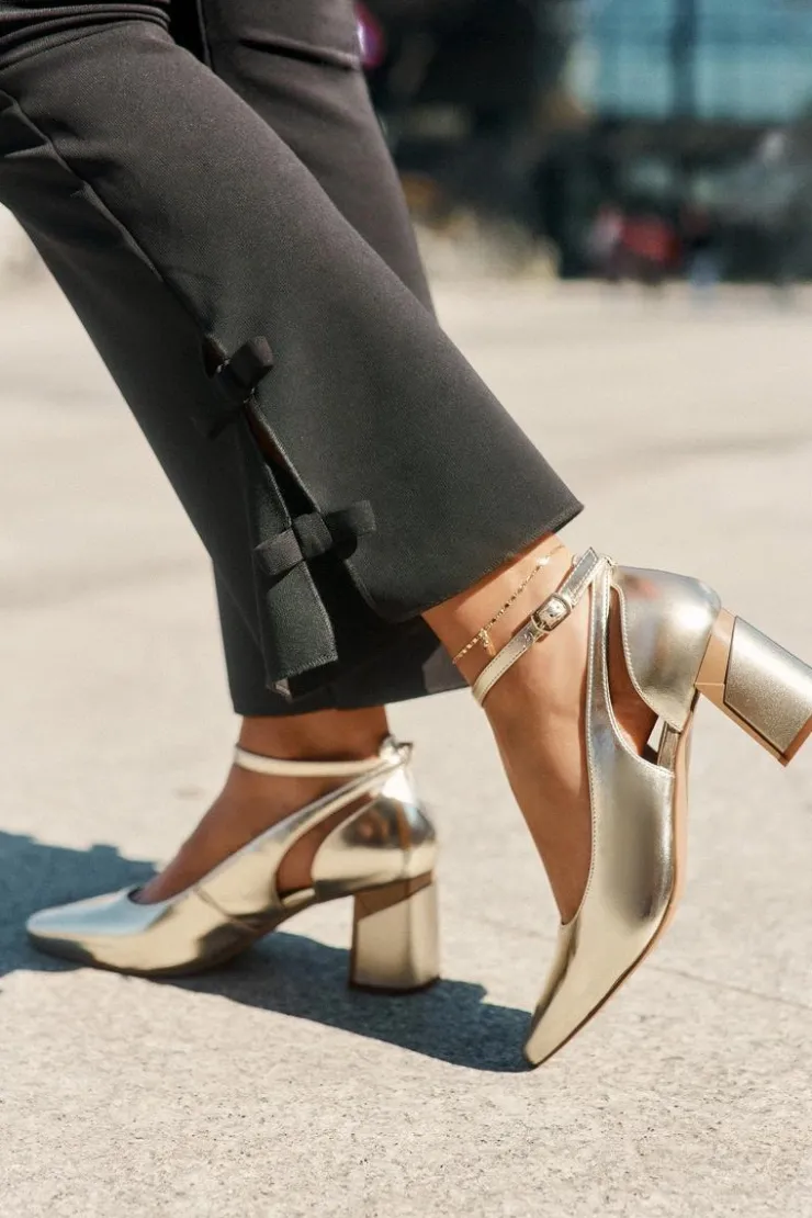 Maciejka Skórzane Czółenka Na Słupku K6816-25 Złote