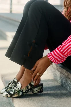 Damskie Maciejka Skórzane Czółenka W Kwiaty Z Kokardą N6539-44 Czarne