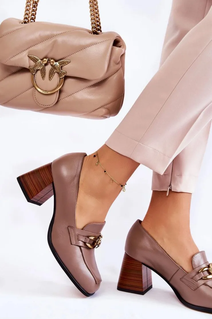 Laura Messi Skórzane Czółenka Z Łańcuchem 2514 Beżowe