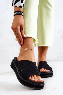 Big Star Shoes Skórzane Damskie Klapki Big Star JJ274721 Czarne