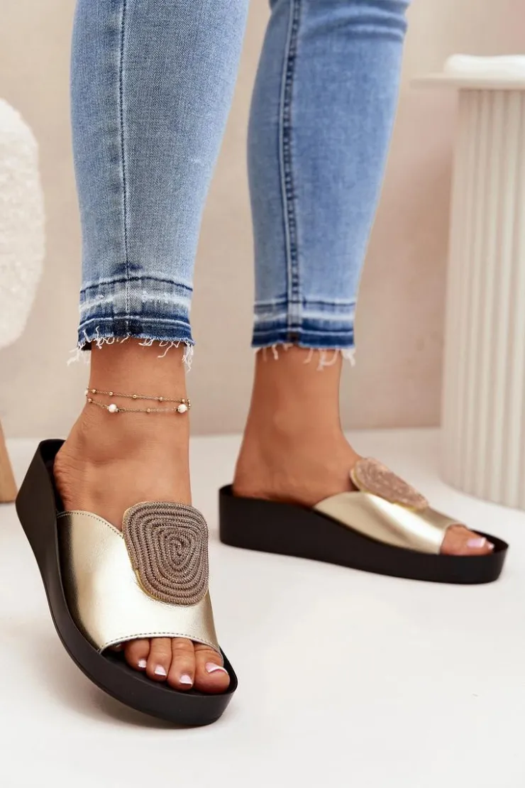 Discount Damskie buty S.Barski Skórzane Damskie Klapki Z Ozdobą KV51-028 Złote Złoty