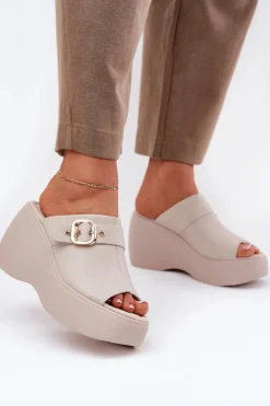 Damskie Damskie buty S.Barski Skórzane Klapki Damskie Na Platformie I Koturnie Z Klamrą S.Barski LR51-542 Beżowe