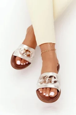 Damskie Boto Skórzane Klapki Z Łańcuszkiem Nicole 2652 Białe Metaliczne