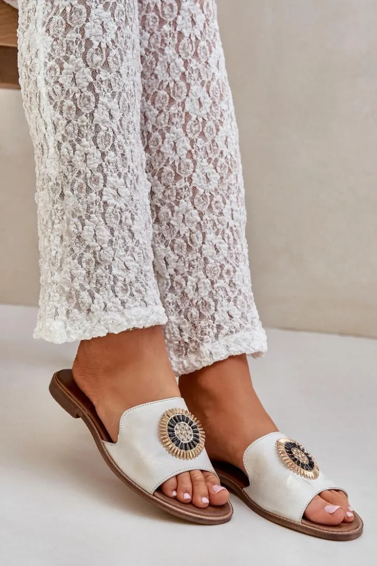 Damskie Boto Skórzane Klapki Z Ozdobą Na Płaskim Obcasie Lewski 3047/O Przecierany