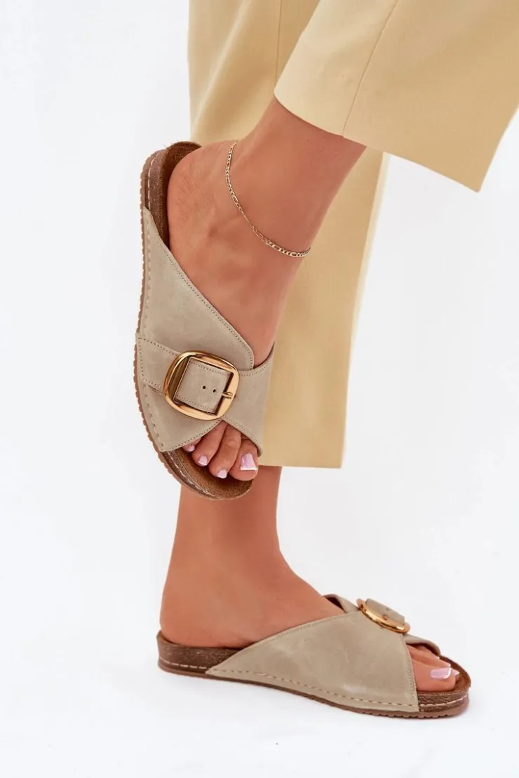 Maciejka Klapki Damskie Klasyczne*Skórzane Klapki Ze Złotą Klamrą 07000-22 Pistacjowe Zielony