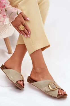 Maciejka Klapki Damskie Klasyczne*Skórzane Klapki Ze Złotą Klamrą 07000-22 Pistacjowe Zielony