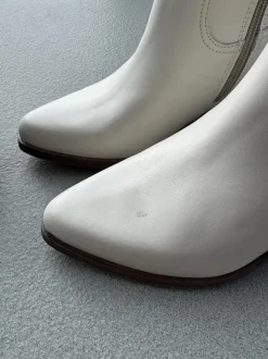 Damskie Boto Skórzane Kozaki Przed Kolano Na Słupku Zazoo 3675 Białe