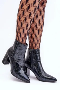 Online Damskie buty S.Barski Skórzane Lakierowane Botki Na Słupku S.Barski MR870-58 Granatowe