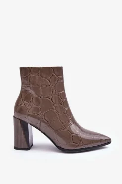 Damskie buty S.Barski Skórzane Lakierowane Botki Na Słupku S.Barski MR870-58 Ciemnobeżowe