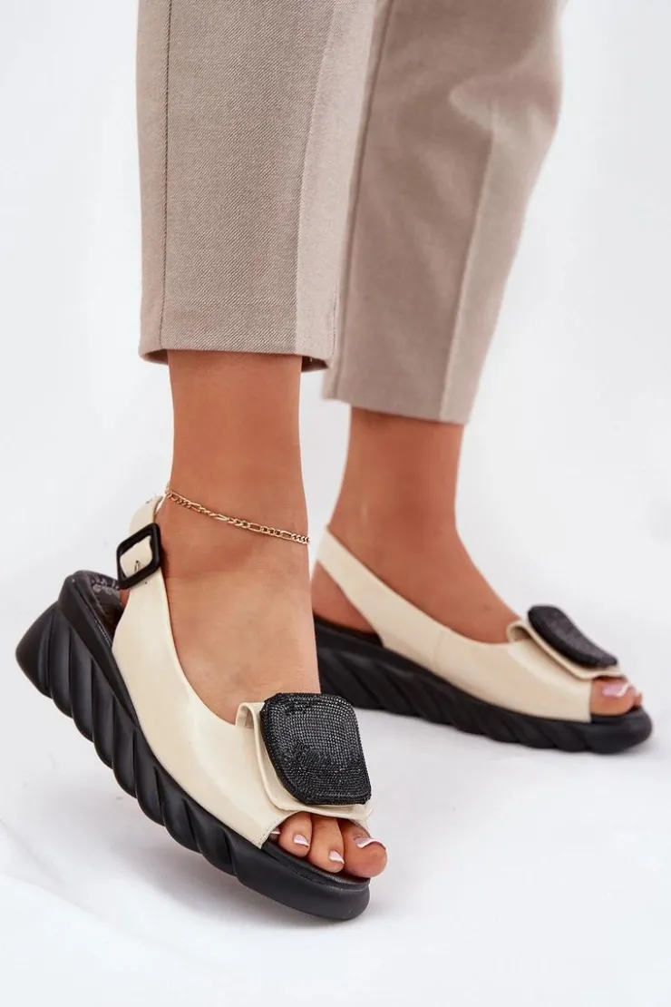 Damskie Artiker Skórzane Lakierowane Sandały Damskie Na Koturnie z Ozdobą 56C1567 Beżowe