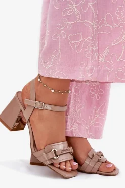 Online Evento Skórzane Lakierowane Sandały Damskie Na Słupku Beżowe Mevonelle Beżowy