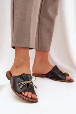 Hot Boto Skórzane Płaskie Eleganckie Klapki Z Kokardką Lewski 3572 Czarne Czarny