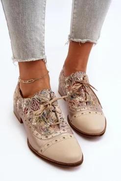 Damskie Maciejka Skórzane Półbuty Damskie Ze Zdobioną Cholewką 06408-04 Beżowe