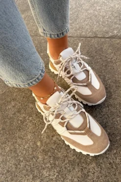 Sale Artiker Skórzane Półbuty Sneakersy Damskie 56C1738 Beżowo-Złote