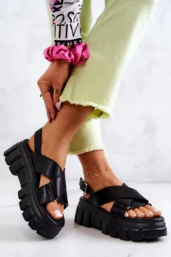 Evento Skórzane Sandałki Na Platformie Czarne Betti