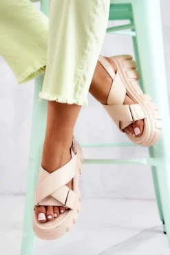 Damskie Evento Skórzane Sandałki Na Platformie Jasnobeżowe Betti